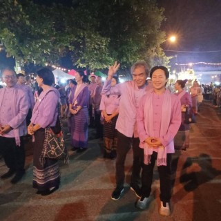 ผู้บริหารทันตะฯ มช. ร่วมสืบสานกิจกรรมงานประเพณีเดือนยี่เป็งเชียงใหม่ ประจำปี 2567