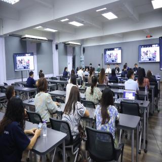 คณะทันตะ มช. เปิดเวทีแลกเปลี่ยนความคิดเห็นร่วมกับกรรมการสรรหาคณบดี