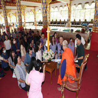คณะทันตะ มช. ร่วมถวายเทียนพรรษา ณ วัดสวนดอก และวัดต้นเกว๋น สืบสานประเพณีเพื่อความเป็นสิริมงคล