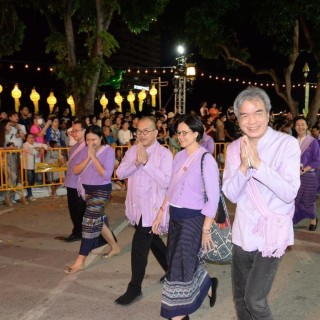 ผู้บริหารทันตะฯ มช. ร่วมสืบสานกิจกรรมงานประเพณีเดือนยี่เป็งเชียงใหม่ ประจำปี 2567