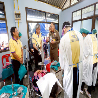 ทันตะฯ มช. ออกหน่วยทันตกรรมพระราชทาน มูลนิธิโครงการหลวง