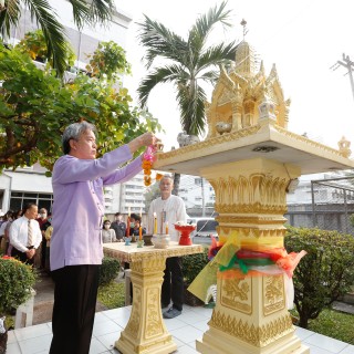 คณะทันตะฯ มช. จัดพิธีทำบุญเนื่องในโอกาสครบรอบ 53 ปี แห่งการสถาปนา