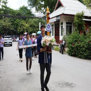 คณะทันตะ มช. ร่วมถวายเทียนพรรษา ณ วัดสวนดอก และวัดต้นเกว๋น สืบสานประเพณีเพื่อความเป็นสิริมงคล